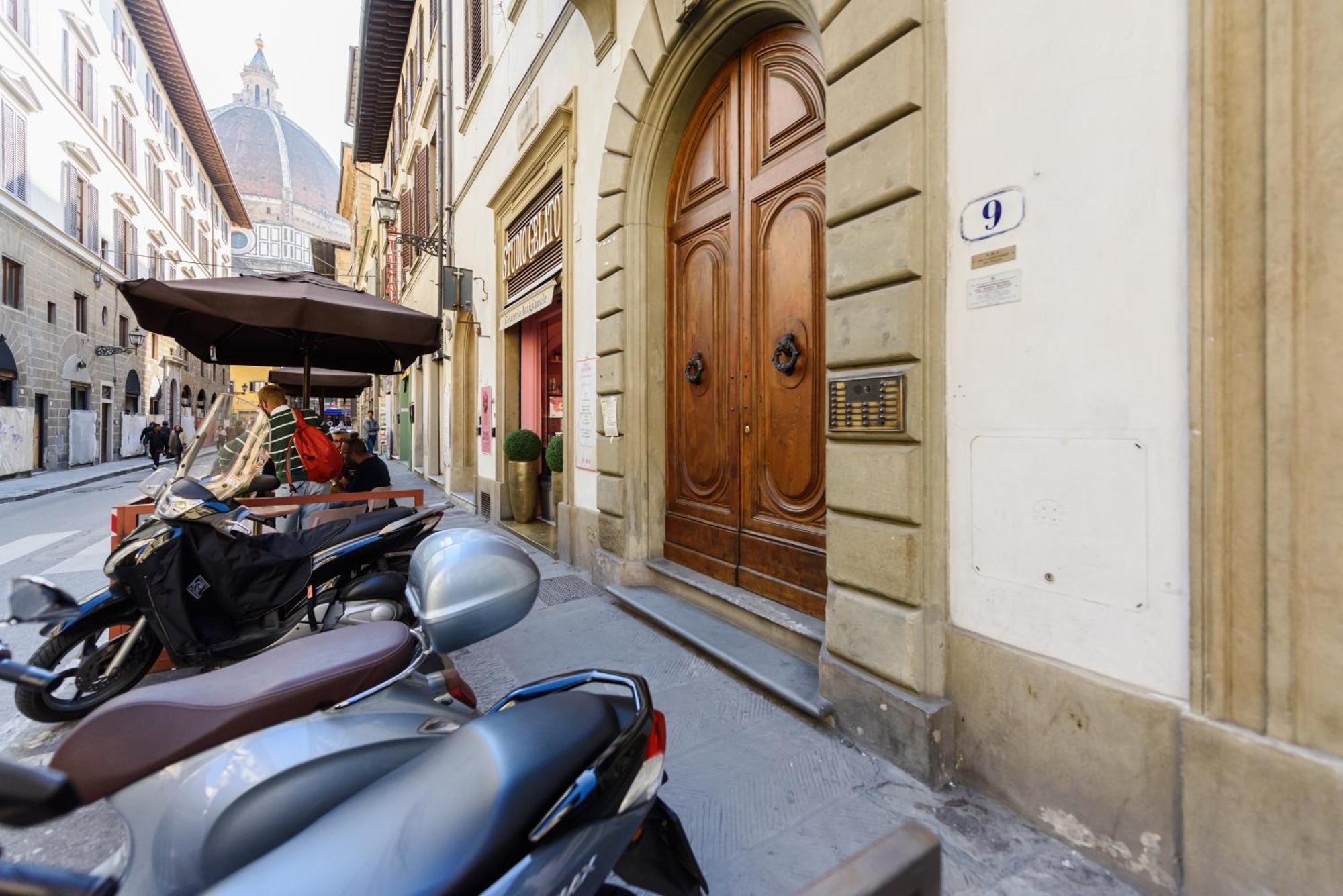 Cozy & Charming Florentine Hideaway By Oteego Firenze Esterno foto